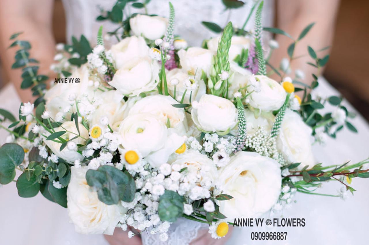 Hoa cưới cầm tay Annie Vy - Tô điểm thêm cho vẻ đẹp rạng rỡ của cô dâu ngày cưới